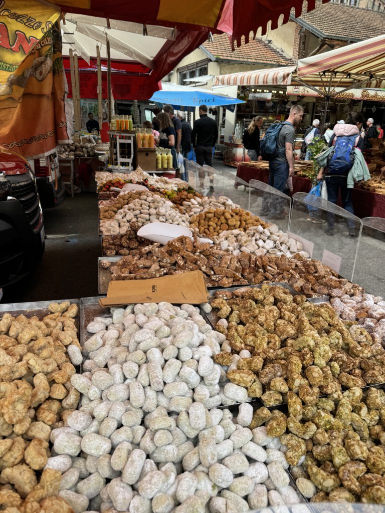 Market in Luino